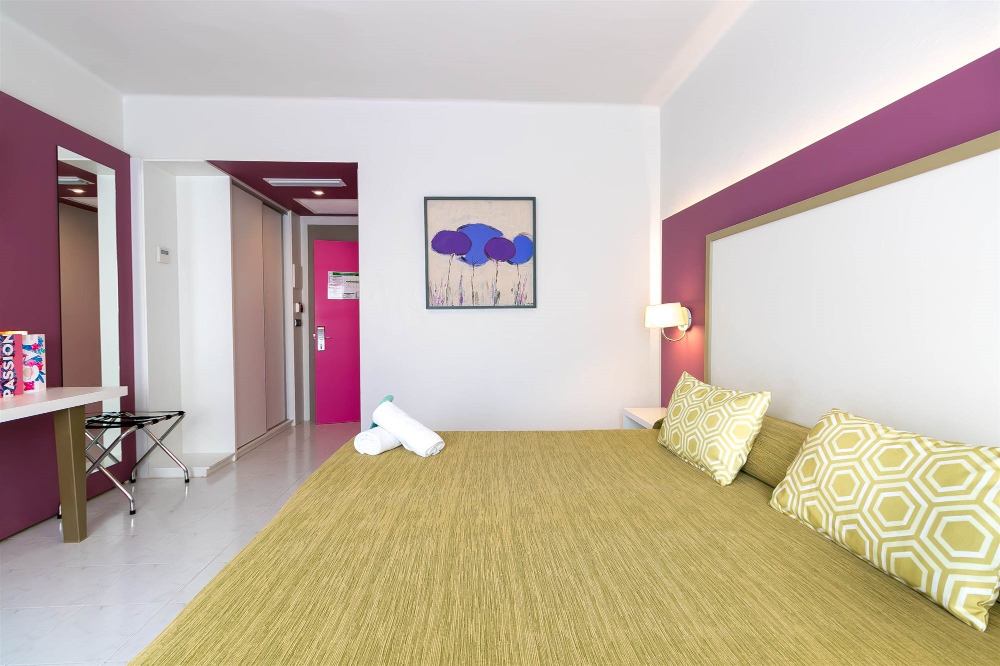 The Purple Hotel - Adults Only San Antonio  Ngoại thất bức ảnh